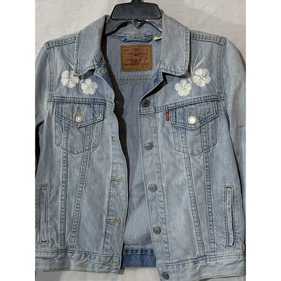 Levi’s Classic Original Denim Trucker Jacket Light Wash Jean Coat Womens M - Picture 2 of 7